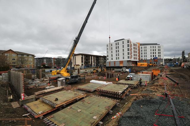 Rents continue to creep up in large cities with Vancouver leading the pack: Canada Mortgage and Housing Corporation - https://cdn.connectfm.ca/0ACE301B-449D-4567-B379-82F6FE701061_Story1021037_1480543.jpg