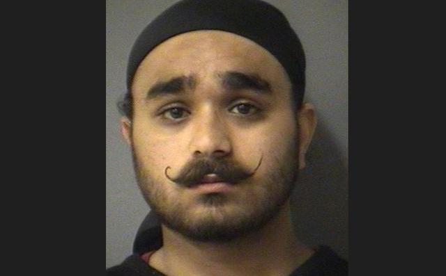 Arrest warrant issued against Punjabi youth who fled in jeep from police in Brampton - https://cdn.connectfm.ca/0D67359E-D0C1-4FD2-8530-73D232F2F9AB_Story2628648_3483439.JPG