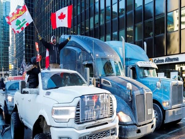 Organizers behind truckers protest say they are preparing to stick around even longer - https://cdn.connectfm.ca/14C540A5-0564-4BAE-9512-9ABCF35187D7_Story1643006_2366343.jpg