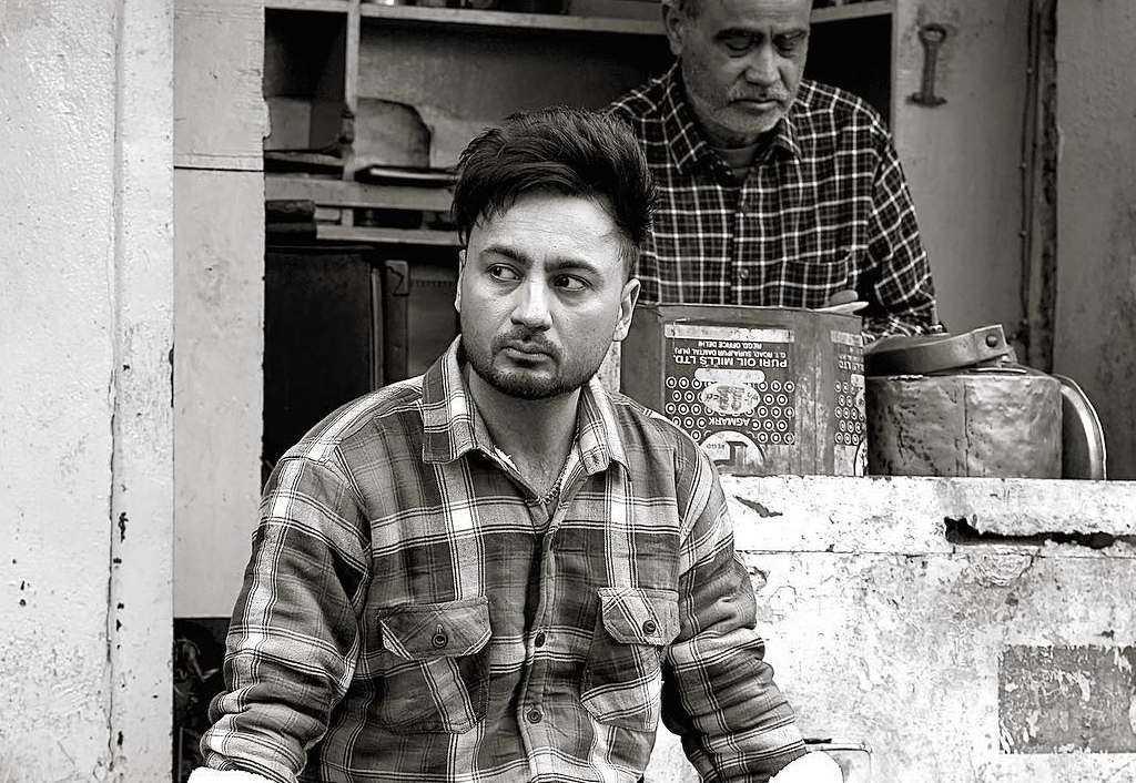 amid-farmer-protests-bunty-bains-stops-the-release-mohali-shehr