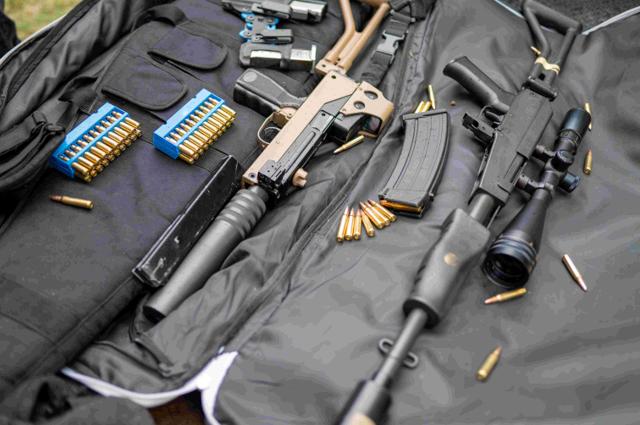 45 arrested, 440 weapons seized in Canada-wide raids targeting 3D-printed guns - https://cdn.connectfm.ca/152DB252-F5A6-43A5-9082-7191F1A37ED5_Story2392509_3297345.jpg