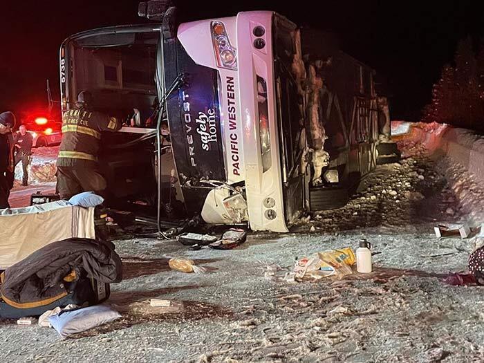 untitledno-charges-in-b-c-2022-christmas-eve-bus-crash-that-left-4-dead