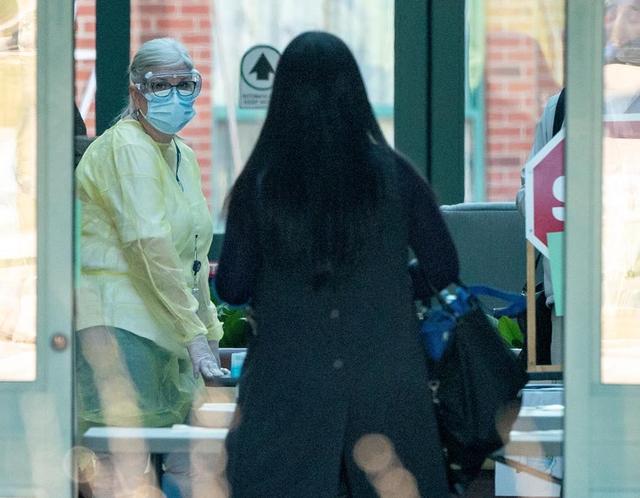 Ontario: 494 new COVID-19 cases, 51 more deaths reported - https://cdn.connectfm.ca/185734FB-4B08-4E1F-9FAC-077B521C92E0_Story576895_834367.jpg