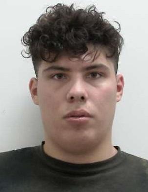 Surrey: Man wanted on Canada wide warrant - https://cdn.connectfm.ca/1B9C3407-8E55-4D45-898E-F1AFDF355A03_Story2153467_3034373.jpg