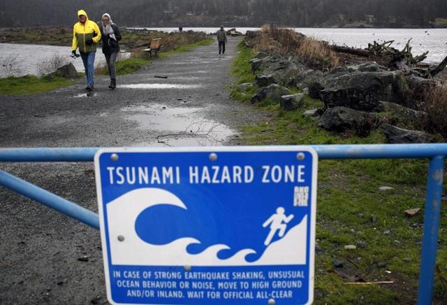 Earthquake off B.C. coast measuring 6 little felt, no tsunami expected - https://cdn.connectfm.ca/1D24EE56-5342-46D6-BCC1-F6FAD30B8B85_Story2292878_3185772.jpg