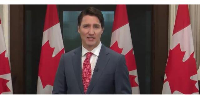 Trudeau promising to spend $500 million for training and new equipment for firefighters - https://cdn.connectfm.ca/21D0CD5A-7878-43B4-870F-6B9C9128DFE3_Story1358395_1963488.jpg