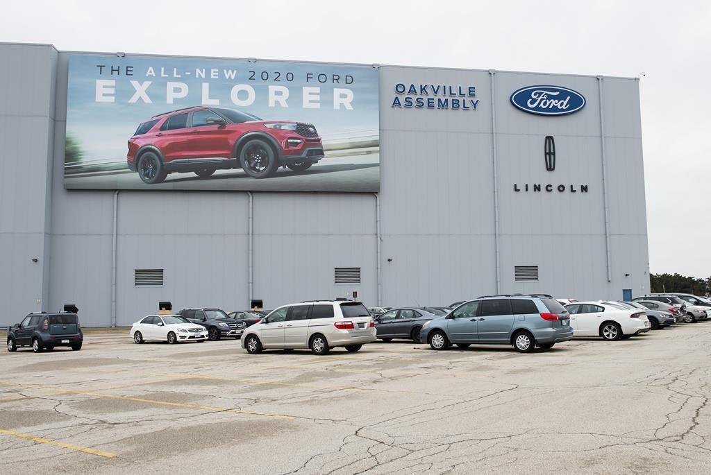 feds-ontario-ante-up-millions-to-produce-electric-vehicles-at-fords-oakville-plant
