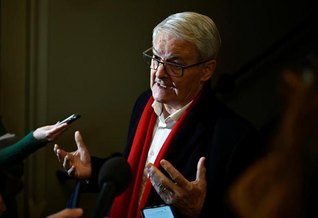 Canada & South Korea should form closer ties : Marc Garneau - https://cdn.connectfm.ca/278DFA98-A002-4C60-90F2-703A16B5B296_Story2583521_3432863.jpg