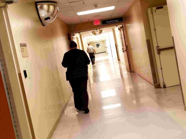 Patients evacuated after fire in Surrey Memorial Hospital ER bathroom - https://cdn.connectfm.ca/29BD5323-CE1C-449D-BDFF-758E0CAD2414_Story2486595_3323492.jpg