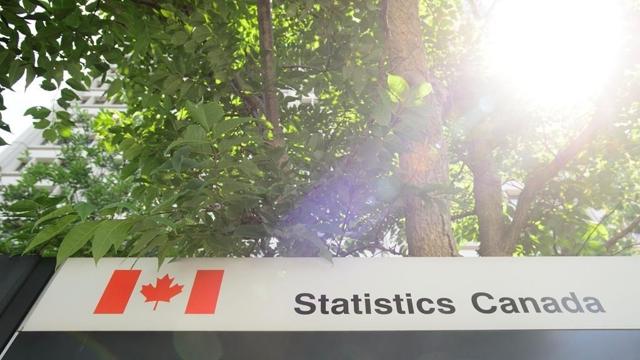 Canadian economy posted record drop in Q2 due to pandemic  - https://cdn.connectfm.ca/327DDA7D-7D77-4429-8065-B11E2D37942F_Story782512_1131437.jpg