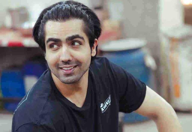 A sequel for Titliaan Warga  - https://cdn.connectfm.ca/34036F18-B80D-4762-A373-74315DFC9A55_Story976991_1413957.jpg