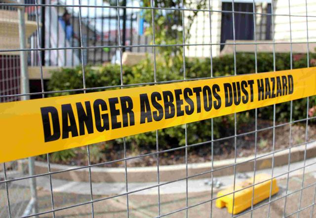 B.C. to require licence for asbestos abatement contractors by 2024 - https://cdn.connectfm.ca/39914DDA-8C09-4222-B422-814AF2BAEF63_Story2376213_3279119.jpg