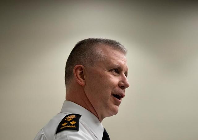 Navy commander McDonald named new chief of defence staff - https://cdn.connectfm.ca/3A1E6D99-1914-4522-9822-A6040CB67A67_Story966617_1398196.jpg