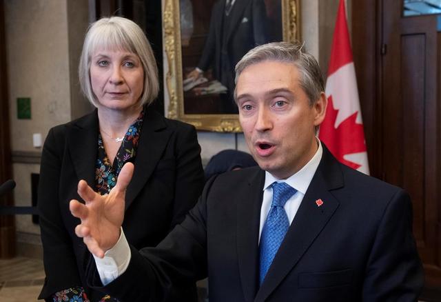 Canada has secured second charter flight to get Canadians out of Wuhan - https://cdn.connectfm.ca/3F2F5786-84A2-4638-89A7-DEB2F1E6025F_Story465977_674266.jpg