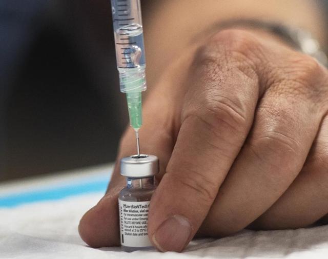 Pfizer-BioNTech vaccine approved for kids 12 to 15 years old - https://cdn.connectfm.ca/40E917CF-066D-41F2-9746-ACFE7E4B4A9C_Story1180122_1710378.jpg