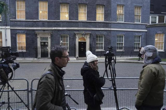 London police investigating Downing Street lockdown parties - https://cdn.connectfm.ca/45B8768F-32EE-4422-A489-0B9317CCD8F7_Story1629479_2345826.jpg