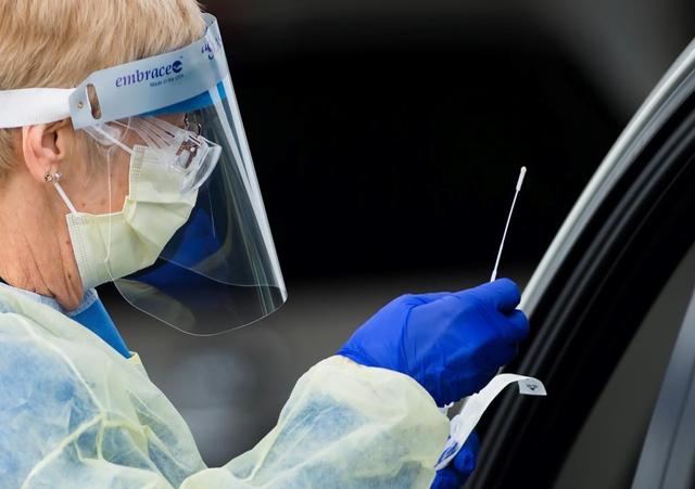 Health Canada begins first review of a possible vaccine for COVID-19 - https://cdn.connectfm.ca/496E4909-2996-4C9D-96A0-E3FF4F108C4D_Story838755_1211267.jpg