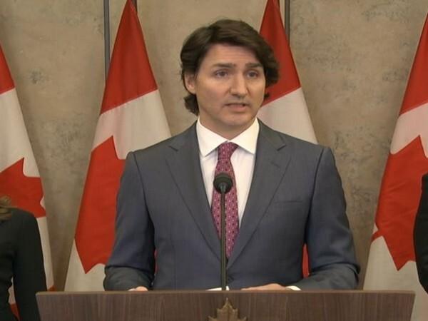 Canada has arranged safe passage of any Canadian citizens, permanent residents and their families still in Ukraine: PM Trudeau - https://cdn.connectfm.ca/4BBC50DE-0BA0-4C31-ACCF-E80C86BE4CBA_Story1684737_2426867.jpg