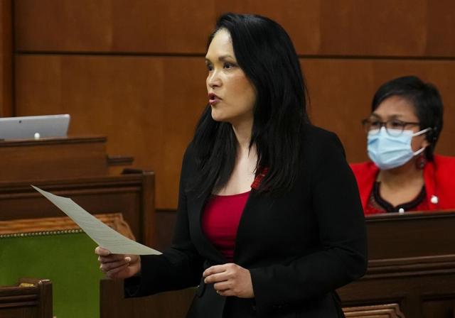 NDP calls for permanent residency for defrauded Punjabi international students facing deportation - https://cdn.connectfm.ca/4C29D6D6-2B1A-4B4F-9F41-EF636BD24F81_Story2366530_3268214.jpg