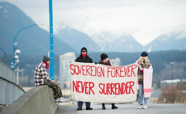Police arrest 33 anti-pipeline protesters at Vancouver ports - https://cdn.connectfm.ca/4E2F0F3B-252A-43AB-BD37-B6FC708538E9_Story471821_682110.jpg