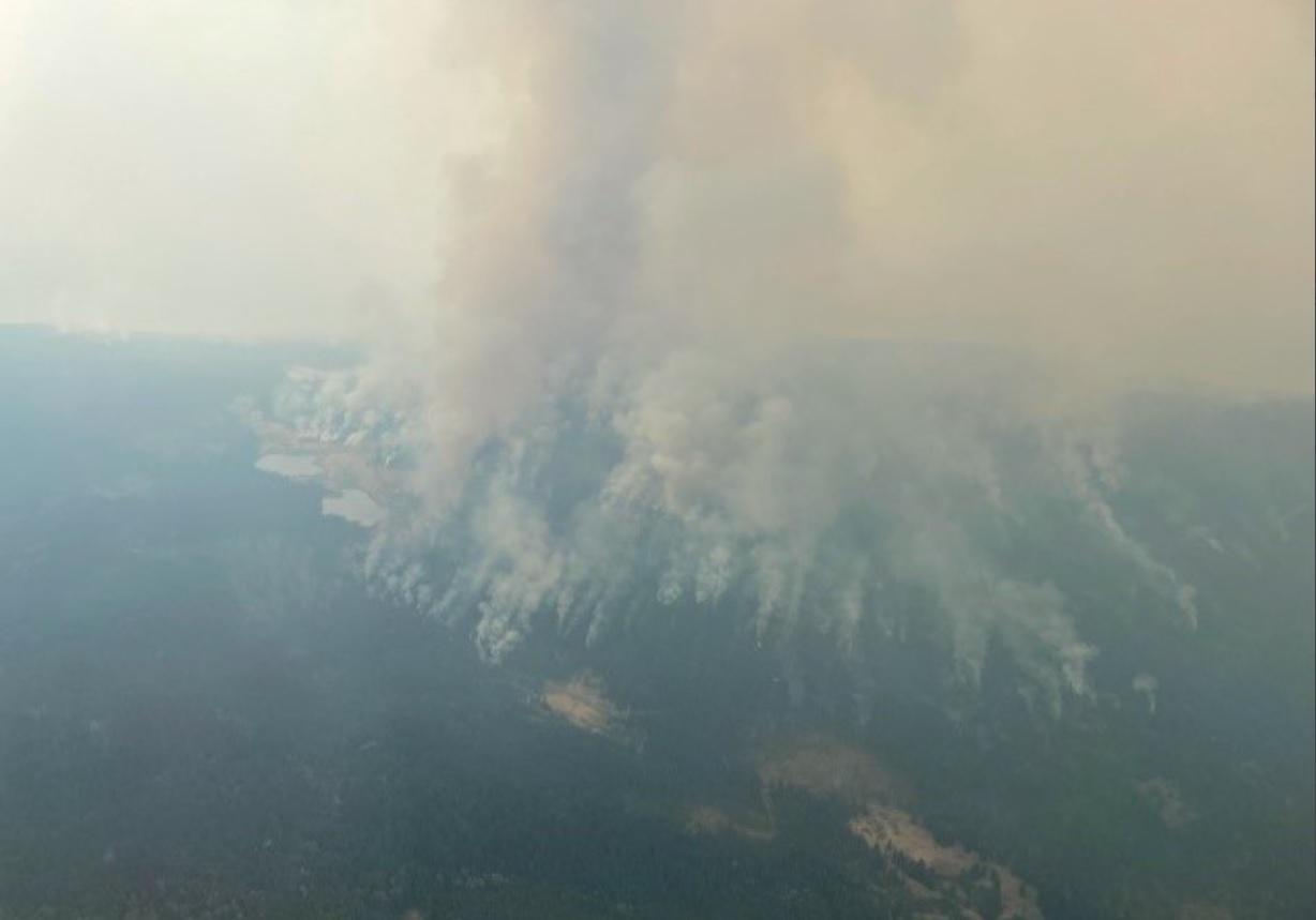 13-wildfires-of-note-continue-to-burn-in-b-c-including-392-square-kilometre-fire-northwest-of-kamloops