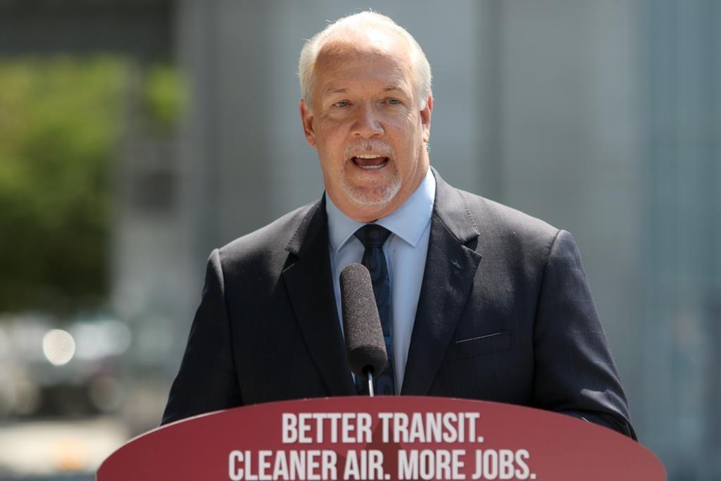b-c-premier-says-province-ready-to-reopen-border-to-u-s-and-international-travel