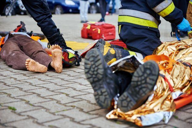 Collision between minivan and truck leaves two dead, four injured in Quebec - https://cdn.connectfm.ca/562D8D6C-A338-4E80-8647-712B4E766F7A_Story2251925_3140180.jpg