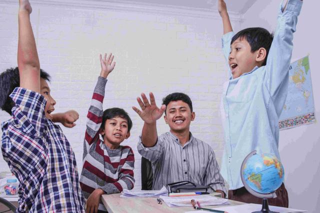 B.C. public schools move away from letter grades from kindergarten to Grade 9 - https://cdn.connectfm.ca/57903A44-8720-43BD-9527-4B08DCC7F064_Story2395939_3301257.jpg