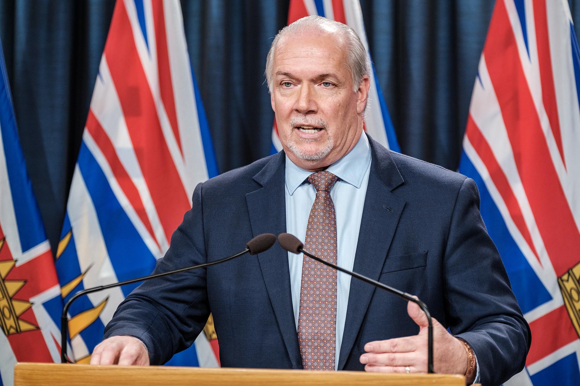 queue-jumpers-not-welcome-in-b-c-as-covid-19-u-s-cases-rise-b-c-premier