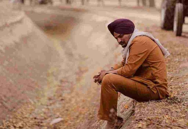 Sidhu Moose Wala whips up another controversy  - https://cdn.connectfm.ca/5EF4E6AD-5D9F-41EB-A9C6-3738BCAC8073_Story972274_1407026.jpg