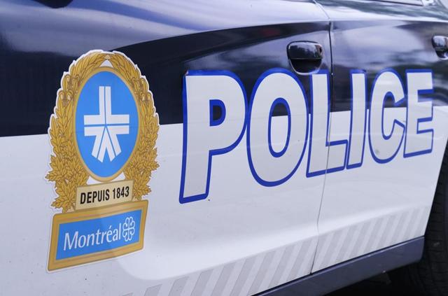 Montreal mosque says windows broken after man shot at building with air pistol - https://cdn.connectfm.ca/61124051-C394-413D-BB4C-A714C95D6A74_Story1132509_1642702.jpg