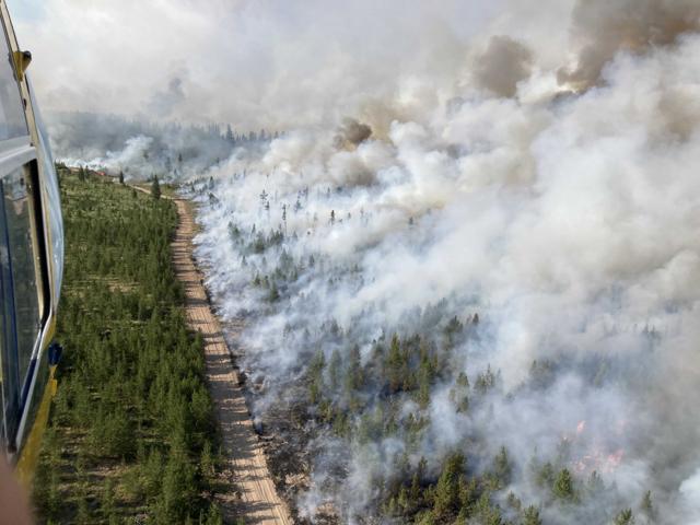 286 wildfires burning in B.C.; 4,228 properties on evacuation order - https://cdn.connectfm.ca/61EF18FE-8426-4CE0-9ADD-63BFFD93728F_Story1337571_1933384.jpg