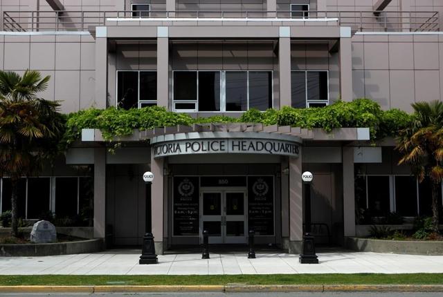 Man expected to survive after police-involved shooting in Victoria early Monday - https://cdn.connectfm.ca/63465880-C9BF-4A58-9F1A-5DF16D769DFC_Story1095921_1589888.jpg