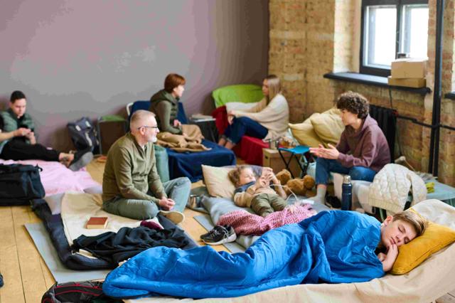 Ottawa gives $212M funding boost for housing asylum seekers - https://cdn.connectfm.ca/657E79DC-70AA-4DD3-BE58-0CC4740B1049_Story2495880_3333899.jpg