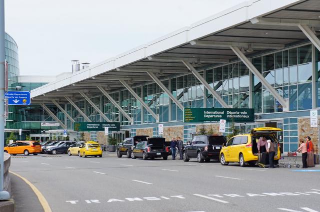 Starting Thursday, Canada is requiring incoming air travellers to present evidence of a recent negative COVID-19 test: Dominic LeBlanc - https://cdn.connectfm.ca/66C462A8-62A2-4A56-941E-F5EFA728EA02_Story982709_1423308.jpg