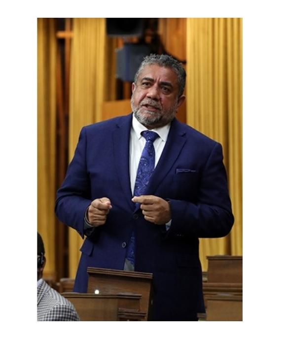 B.C. wakes up to a shift in the province's federal political landscape - https://cdn.connectfm.ca/6A363C3E-E428-425E-9879-EFF481798D79_Story1414895_2044906.jpg