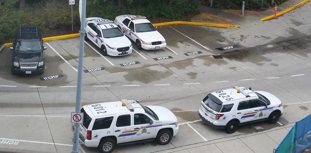 Convicted first-degree murderer escapes B.C. prison - https://cdn.connectfm.ca/6B6C541C-09DB-4988-95B0-ED30BC6DAB93_Story883142_1275180.jpg