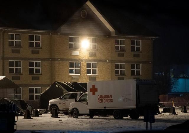 Flight carrying Canadians from Wuhan lands in Ontario - https://cdn.connectfm.ca/6C3D9D21-9000-45CC-8B0A-DD923E862BFC_Story467868_676142.jpg