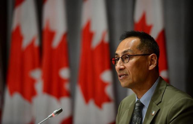 Njoo tells young people to 'party' at a distance to help keep COVID-19 down - https://cdn.connectfm.ca/7561F420-92DC-4D7F-AC5D-63799D0CB8AD_Story713989_1034445.jpg