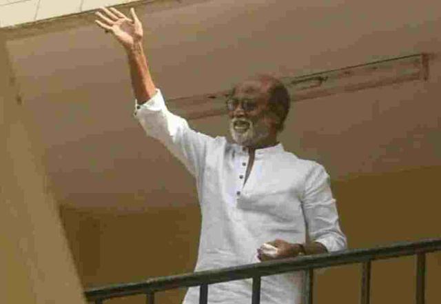 No political games for Rajnikanth now - https://cdn.connectfm.ca/7F5D4058-409D-4FF2-8C57-18B3516C3B45_Story973703_1409096.jpg