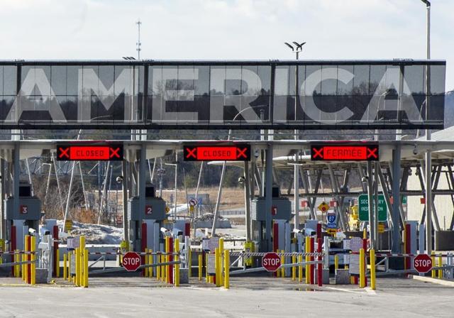 Despite Canada's easing, U.S. adding 30 days to Canada, Mexico border restrictions - https://cdn.connectfm.ca/84580537-D2F2-450E-8C95-45CC041C602A_Story1312789_1897488.jpg