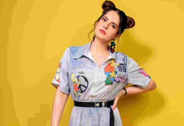 Zareen Khan is a ‘Hippie’ now!  - https://cdn.connectfm.ca/860F3F72-E142-46F3-86BE-A823AE24EE8D_Story901220_1301899.jpg