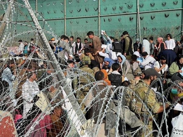 Canadian Armed Forces confirming all of its members still in Afghanistan are safe and accounted for - https://cdn.connectfm.ca/8823F6BB-48FA-440B-AA10-BB00B5FB5243_Story1371363_1981879.jpg