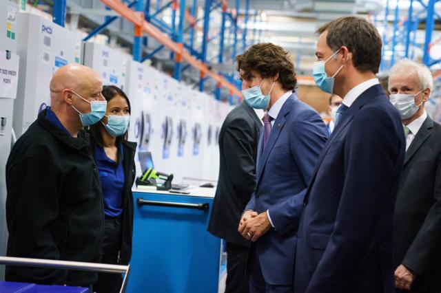 Trudeau visits Pfizer on final day of international trip  - https://cdn.connectfm.ca/8AAAAAB0-6A67-4F72-9D81-4BB1D0D957EB_Story1250741_1810167.jpg