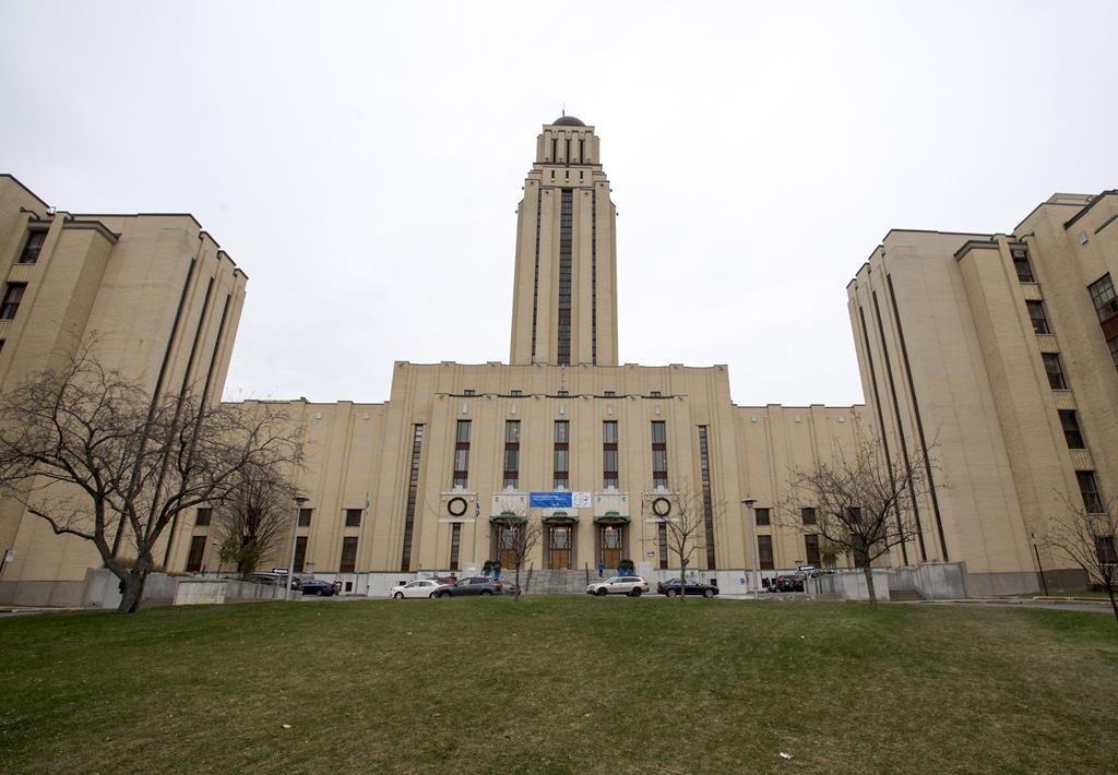 french-language-university-heads-criticize-tuition-hike-for-non-quebec-students