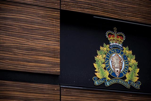 RCMP to enforce Quarantine Act  - https://cdn.connectfm.ca/96CE4FEE-C175-43CD-B61D-3147A01542F2_Story569709_823003.jpg