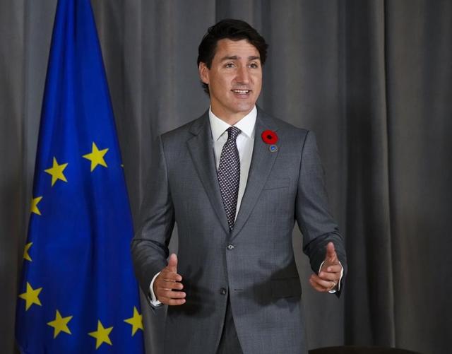 PM Trudeau talks about fire-ravaged community of Lytton as an example of why we need to cut emissions even faster - https://cdn.connectfm.ca/99408AE6-EEE2-4726-BE1A-9DA596AF904B_Story1487579_2149891.jpg
