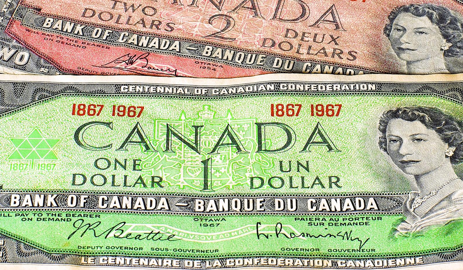 time-to-let-go-of-your-old-one-dollar-and-two-dollar-bills-on-new-years-eve