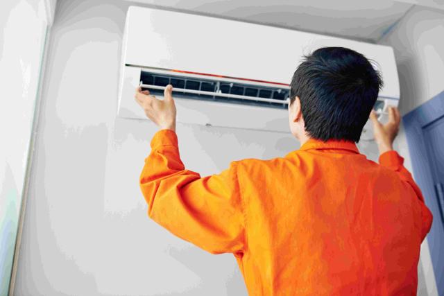 B.C. Hydro so far approved 2000 applications for free air conditioners - https://cdn.connectfm.ca/9D04DE7B-06CD-43B5-BCC6-F80276FC1F7E_Story2526785_3368808.jpg