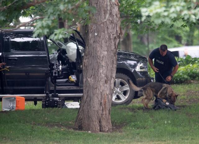 Manitoba man arrested near Rideau Hall facing 22 charges - https://cdn.connectfm.ca/A14F56D7-9637-494D-A6E6-534F40462840_Story693439_1003494.jpg